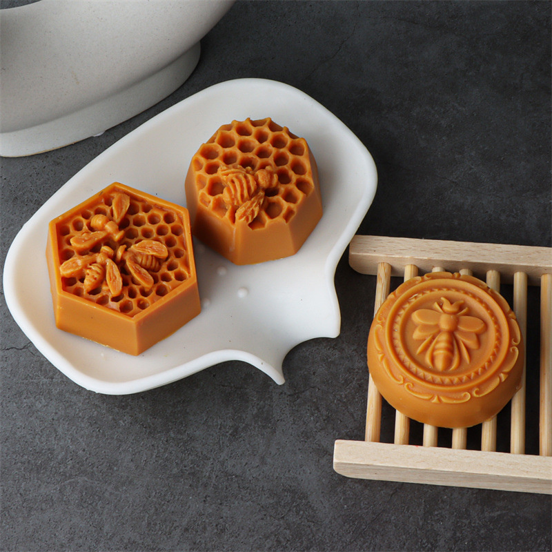 3D Flying Bee Honeycomb Candle – Soap Making Line recenzja i cena